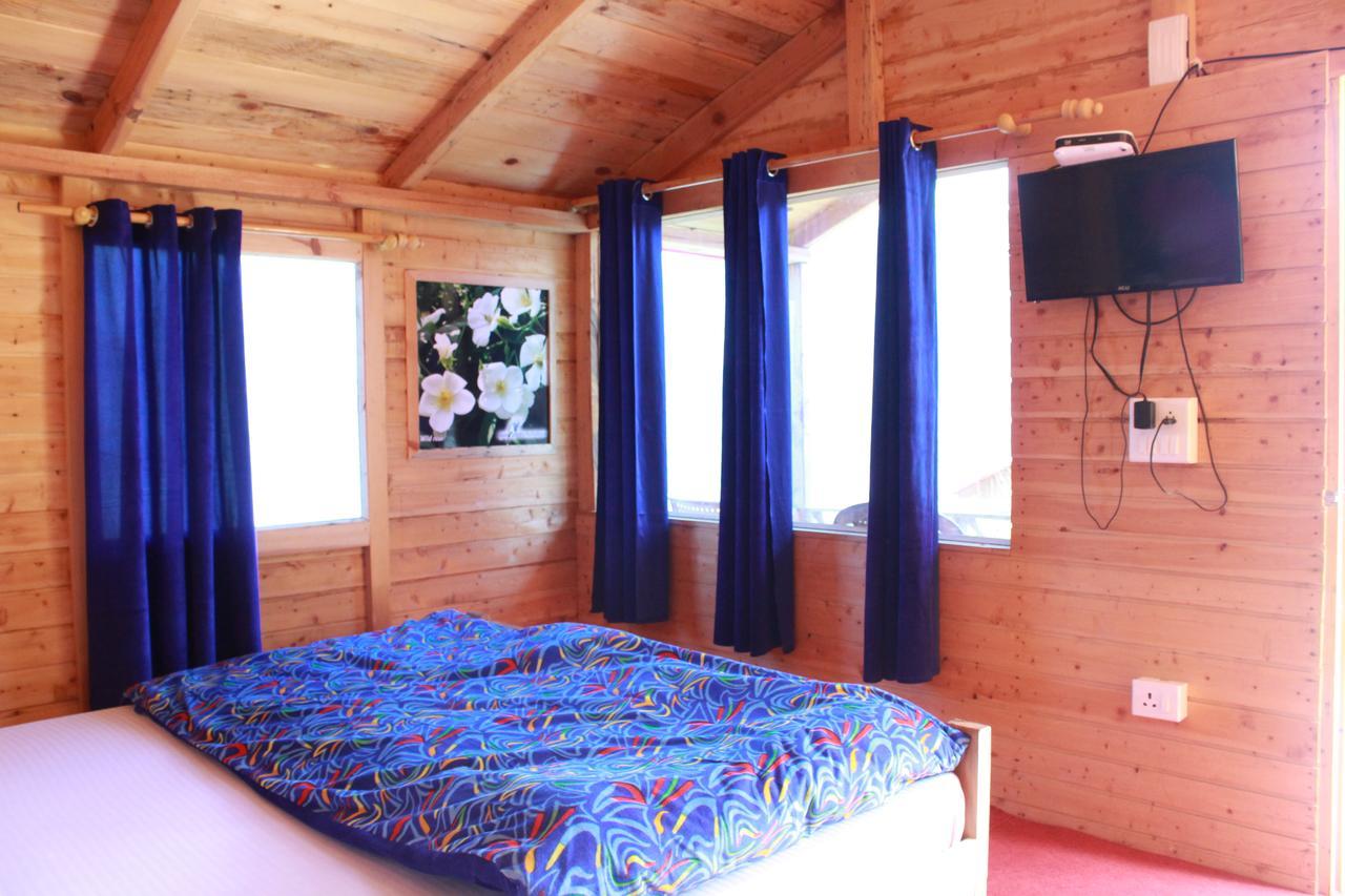 Blue Poppy Resorts Joshīmath Exterior foto