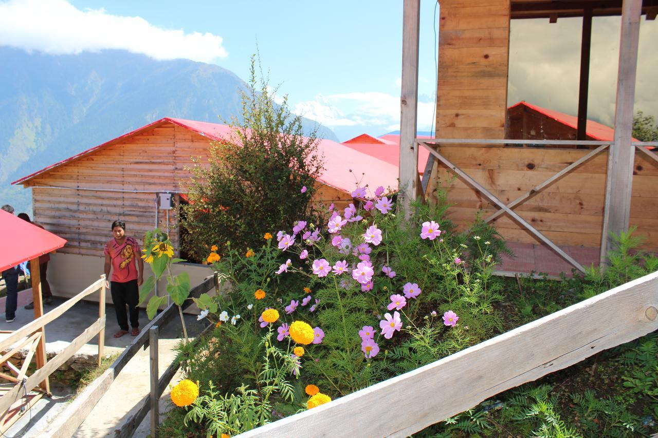 Blue Poppy Resorts Joshīmath Exterior foto