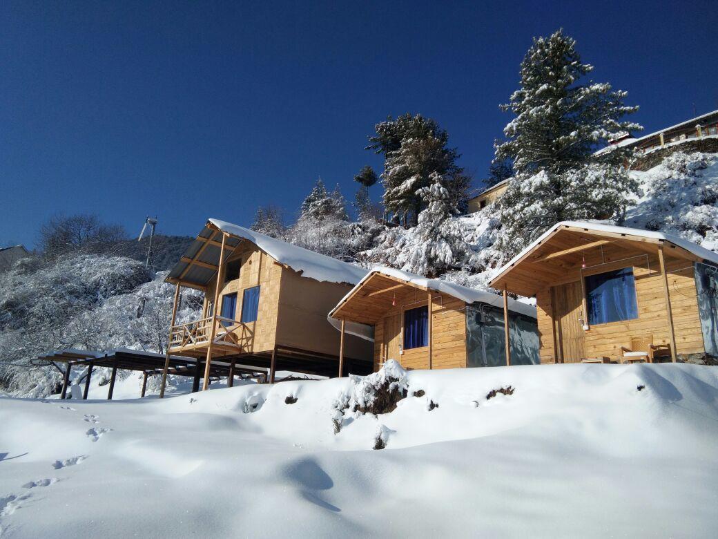 Blue Poppy Resorts Joshīmath Exterior foto